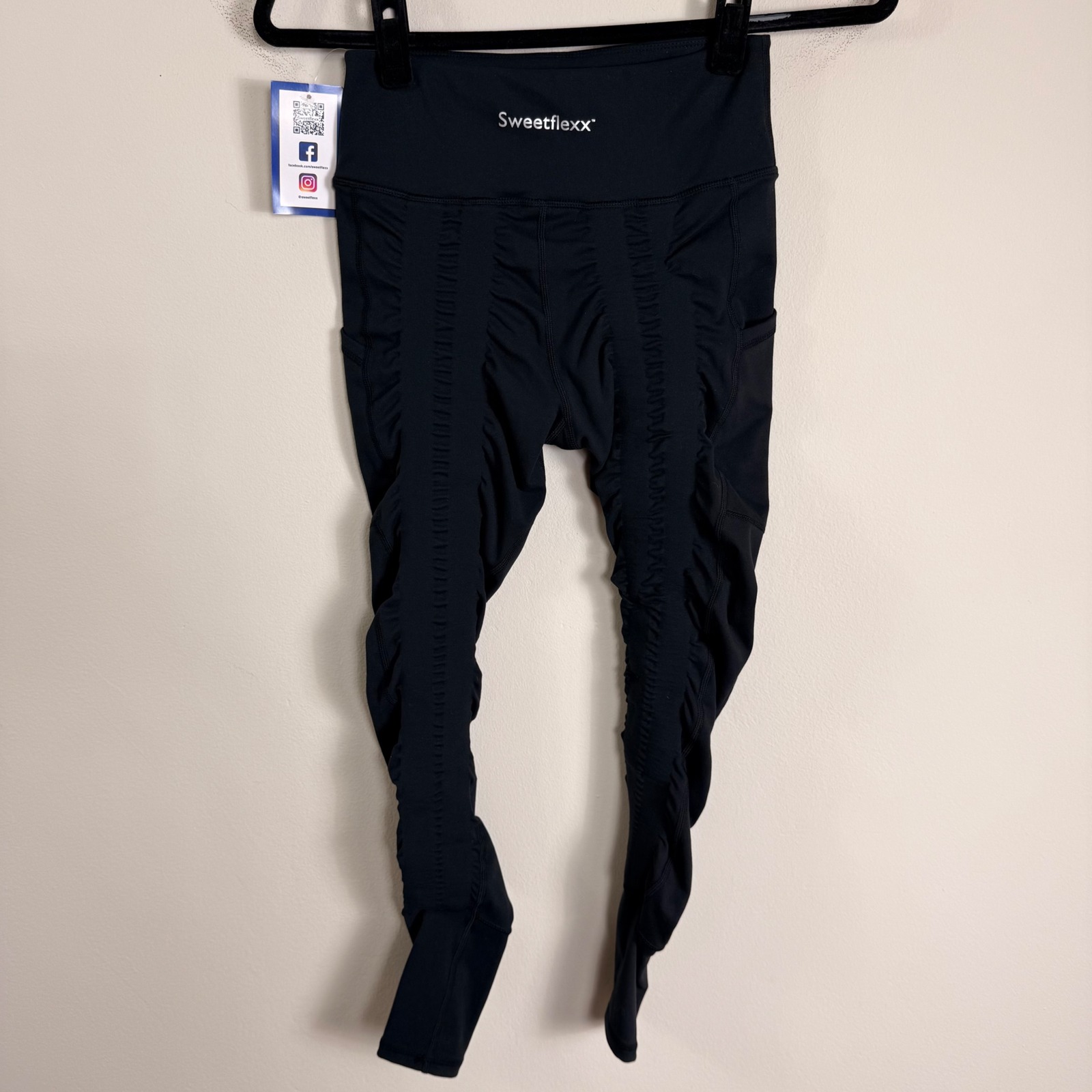 Sweetflexx Resistance Leggings Black Ruched High Waist Pockets Size 4 New — image 2 of 8
